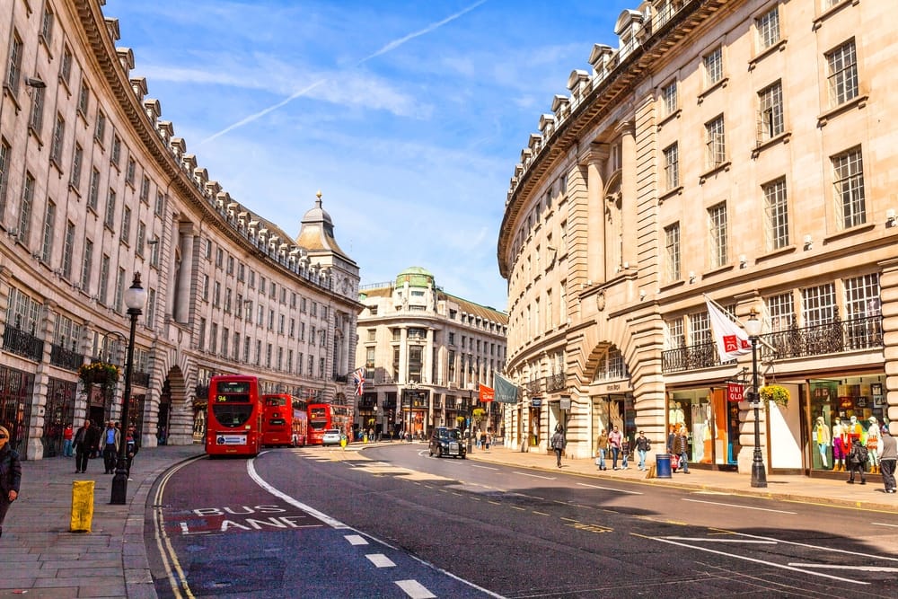 Regent Street: A Blend of Tradition and Modernity